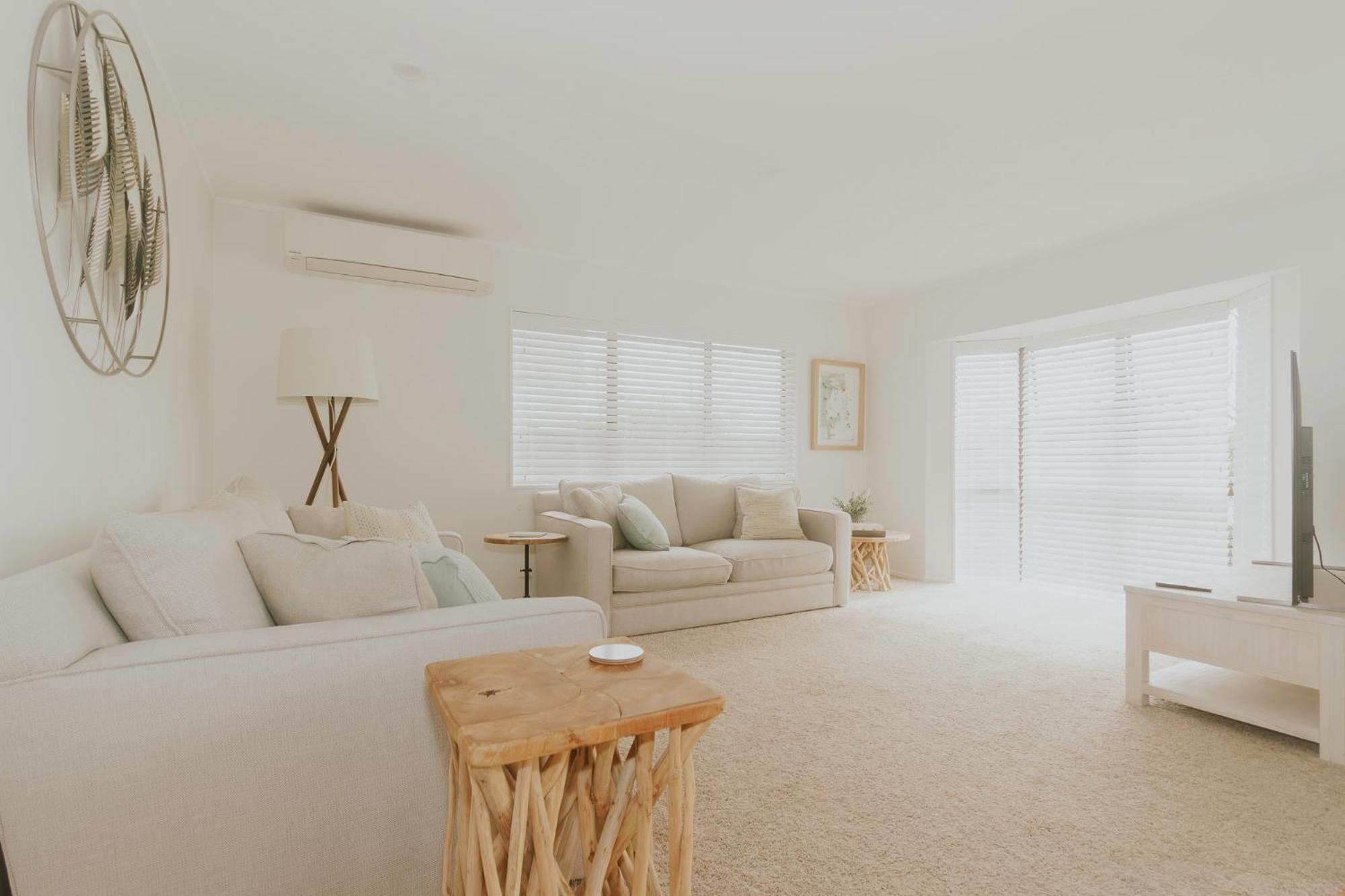 Salty Breeze Beach House أوريوا المظهر الخارجي الصورة